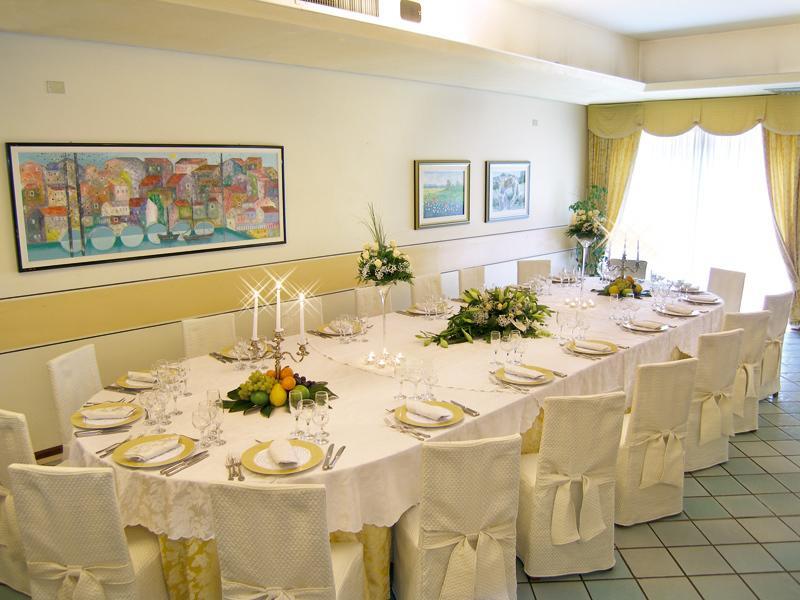 Antica Postumia Hotel Vedelago  Buitenkant foto