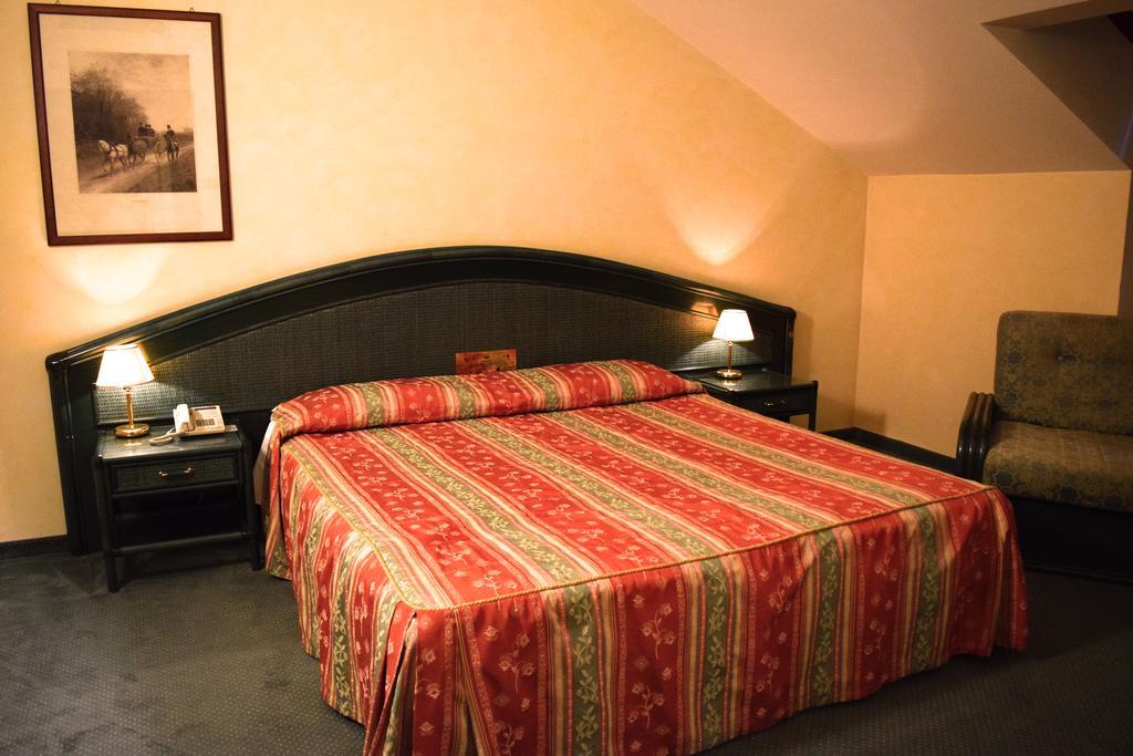 Antica Postumia Hotel Vedelago  Buitenkant foto